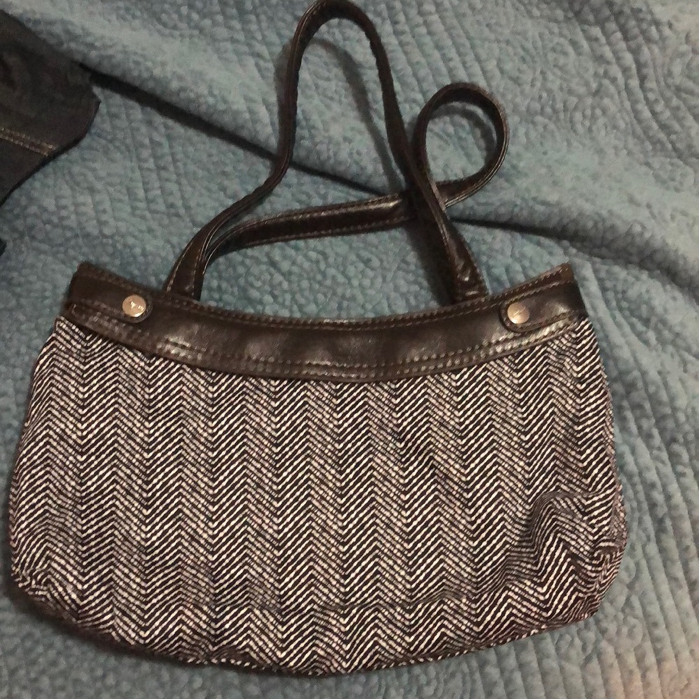 Thirtyone changeable purse.  NWOT